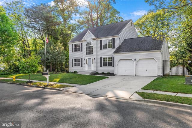 8111 SAGAMORE WAY, Pasadena, MD 21122