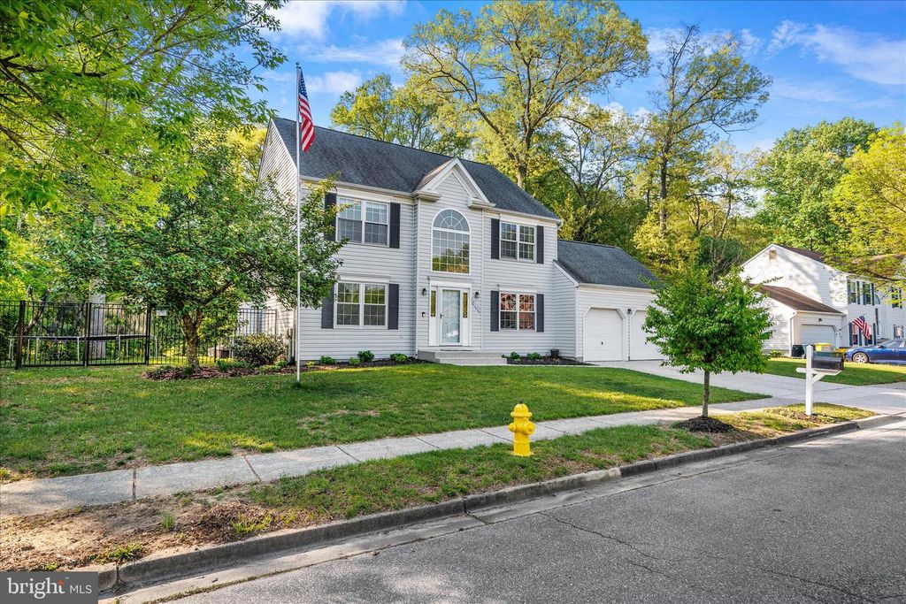 8111 SAGAMORE WAY, Pasadena, MD 21122