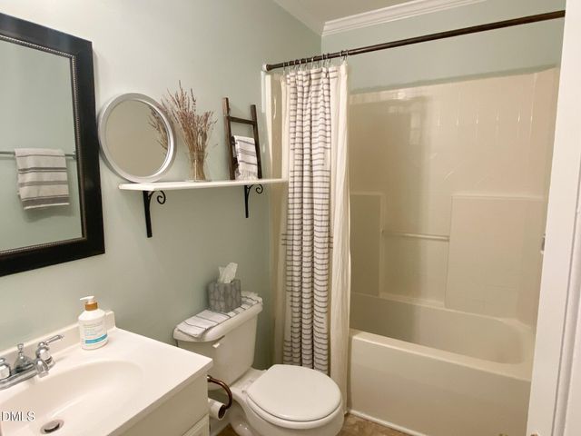 105 Holly Acres Road, Holly Springs, NC 27540