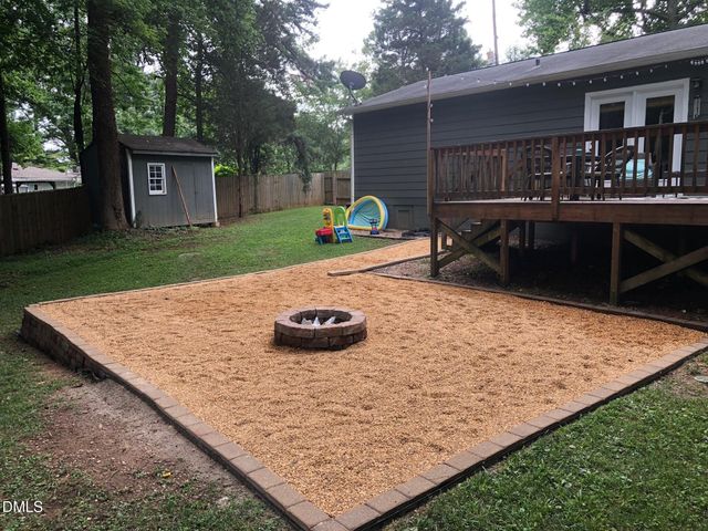 105 Holly Acres Road, Holly Springs, NC 27540
