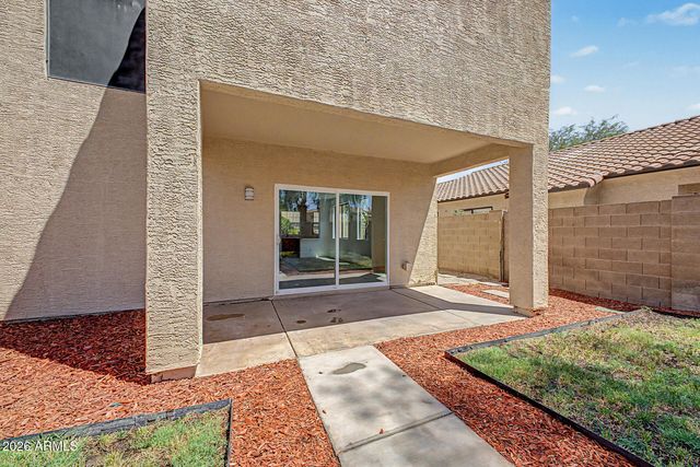 1951 W CAROL ANN Way, Phoenix, AZ 85023