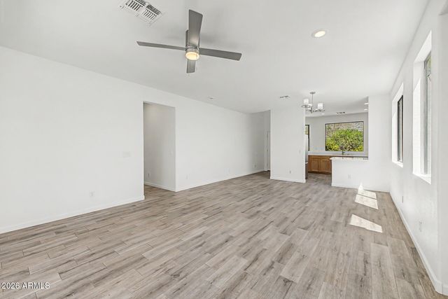 1951 W CAROL ANN Way, Phoenix, AZ 85023