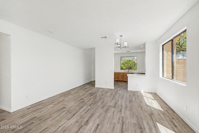 1951 W CAROL ANN Way, Phoenix, AZ 85023