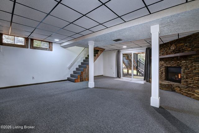 1004 Harmony Ln, Goshen, KY 40026