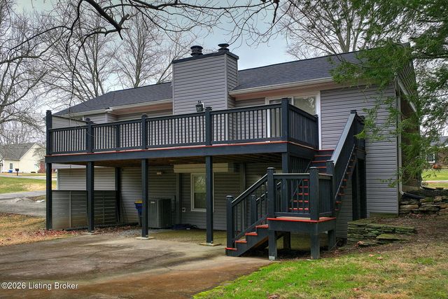 1004 Harmony Ln, Goshen, KY 40026