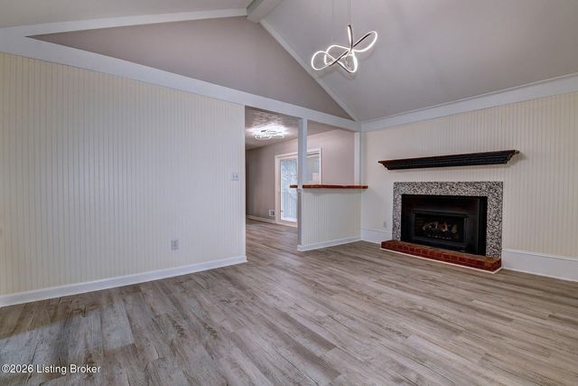 1004 Harmony Ln, Goshen, KY 40026