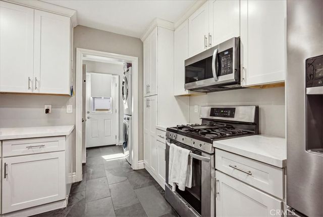 2032 W Porter, Fullerton, CA 92833
