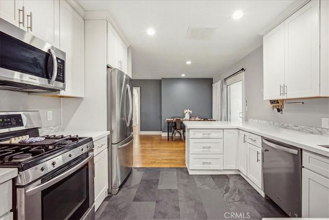 2032 W Porter, Fullerton, CA 92833
