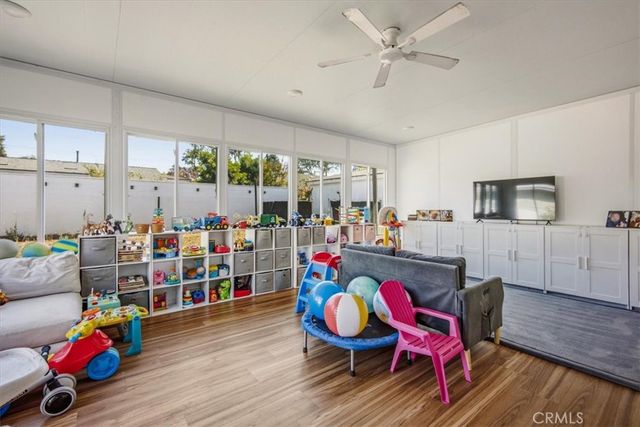 2032 W Porter, Fullerton, CA 92833