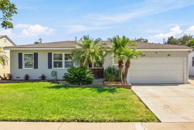 2032 W Porter, Fullerton, CA 92833