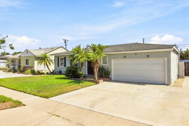 2032 W Porter, Fullerton, CA 92833