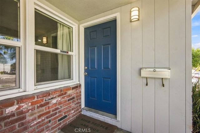 2032 W Porter, Fullerton, CA 92833
