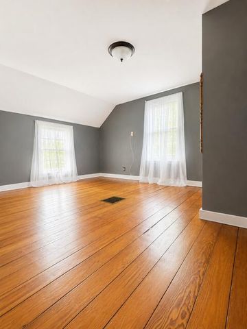 244 W South Avenue, Hesperia Vlg, MI 49421