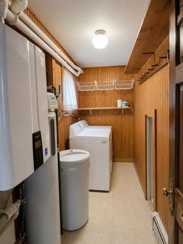 244 W South Avenue, Hesperia Vlg, MI 49421