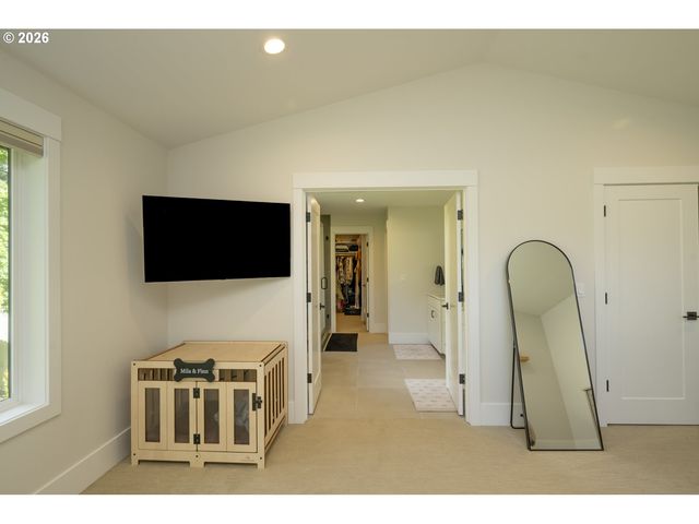 9240 Sw 52ND Ave, Portland, OR 97219