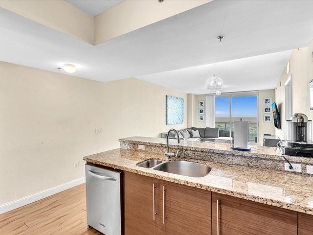 2681 N Flamingo Road 2104S, Fort Lauderdale, FL 33323