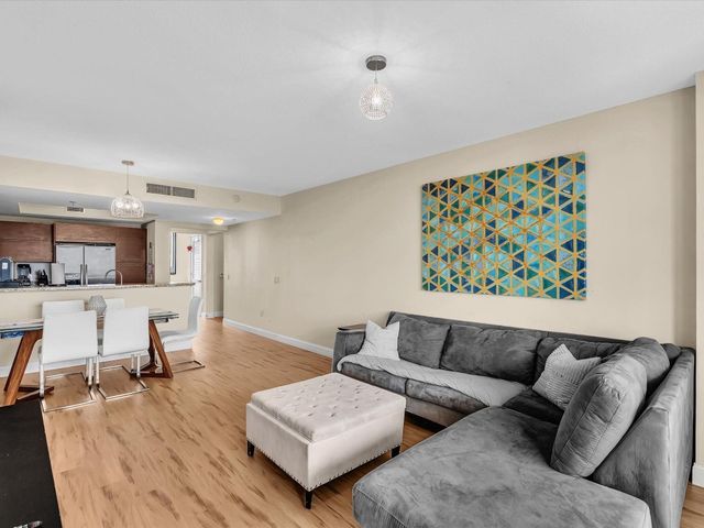 2681 N Flamingo Road 2104S, Fort Lauderdale, FL 33323