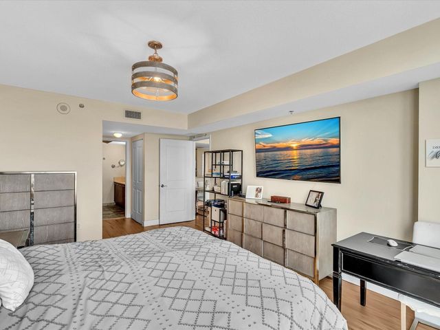 2681 N Flamingo Road 2104S, Fort Lauderdale, FL 33323