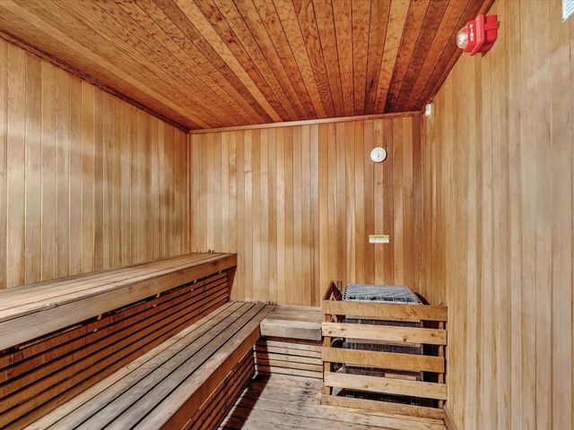 2681 N Flamingo Road 2104S, Fort Lauderdale, FL 33323