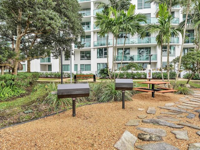 2681 N Flamingo Road 2104S, Fort Lauderdale, FL 33323