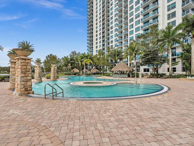 2681 N Flamingo Road 2104S, Fort Lauderdale, FL 33323