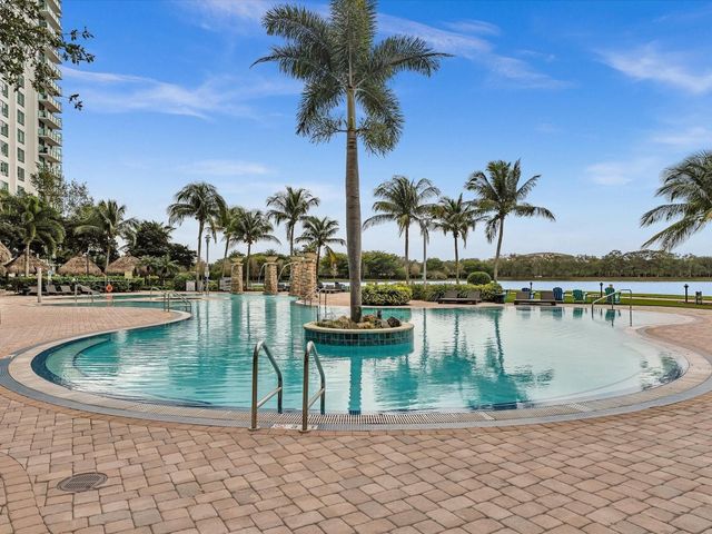 2681 N Flamingo Road 2104S, Fort Lauderdale, FL 33323