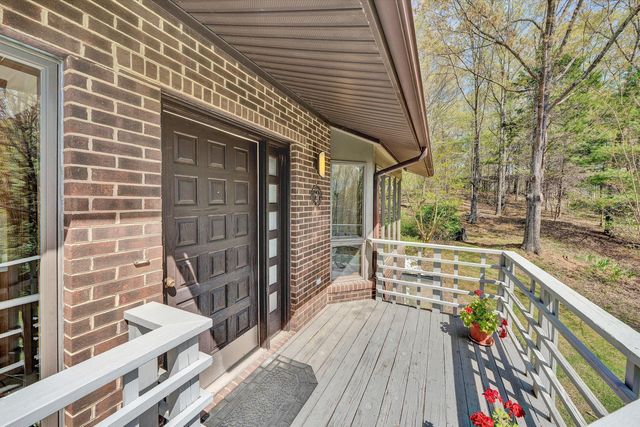 1124 Old Hollow RD, Buchanan, VA 24066