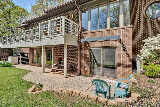 1124 Old Hollow RD, Buchanan, VA 24066