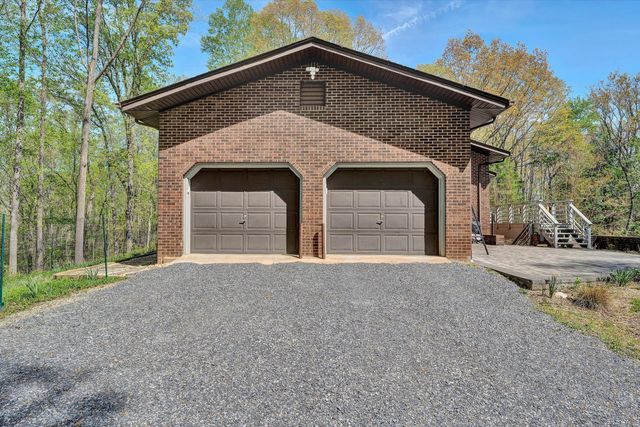 1124 Old Hollow RD, Buchanan, VA 24066