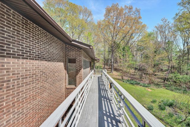 1124 Old Hollow RD, Buchanan, VA 24066