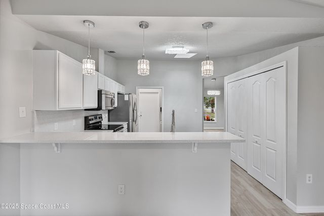 903 Raleigh Road SE, Palm Bay, FL 32909