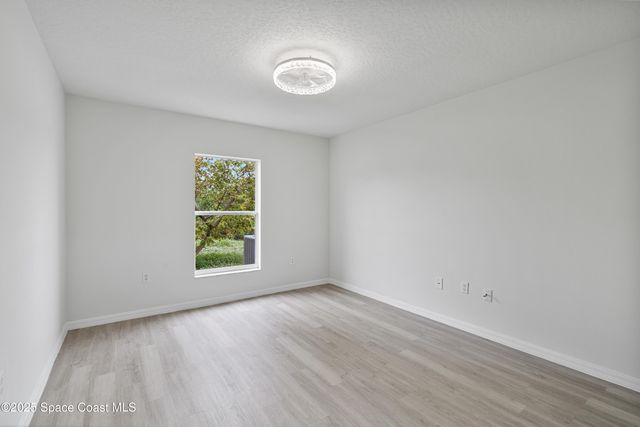 903 Raleigh Road SE, Palm Bay, FL 32909