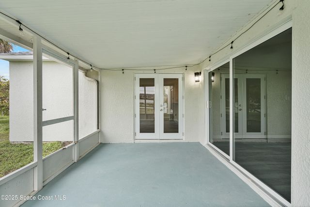 903 Raleigh Road SE, Palm Bay, FL 32909