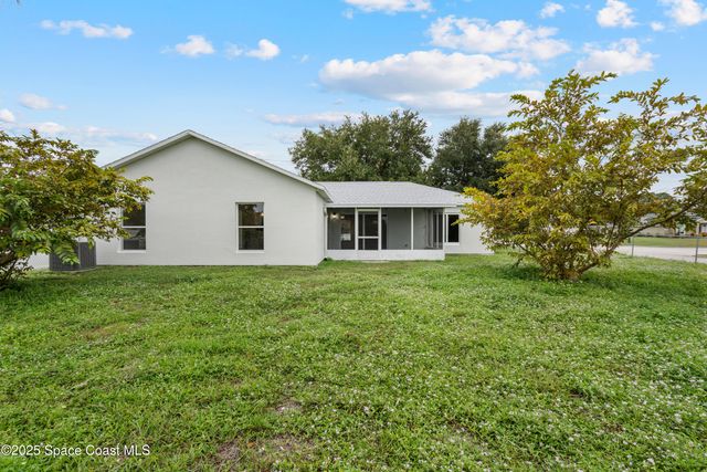 903 Raleigh Road SE, Palm Bay, FL 32909