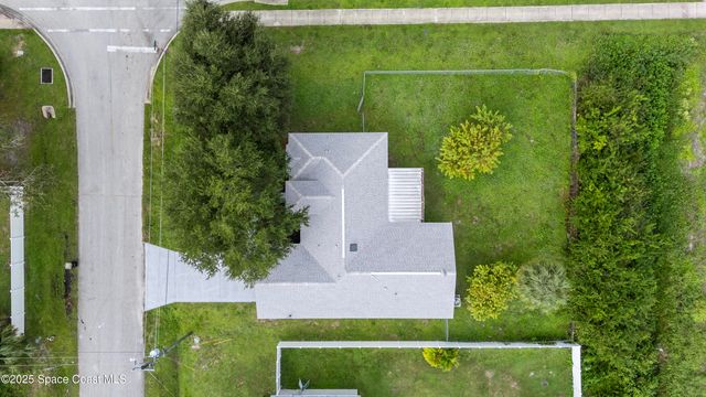 903 Raleigh Road SE, Palm Bay, FL 32909