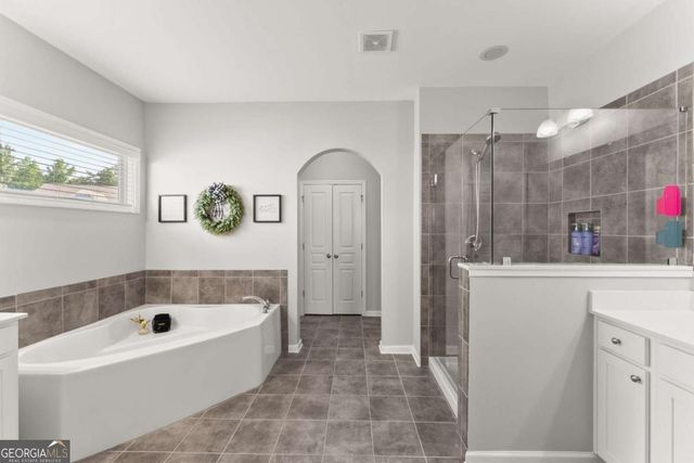 2064 Woodmarsh Circle, Auburn, GA 30011