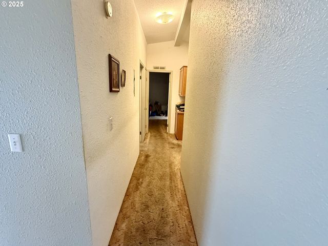 100 RIVER BEND Rd 74, Reedsport, OR 97467