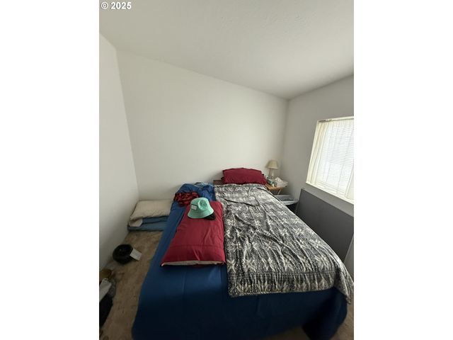 100 RIVER BEND Rd 74, Reedsport, OR 97467