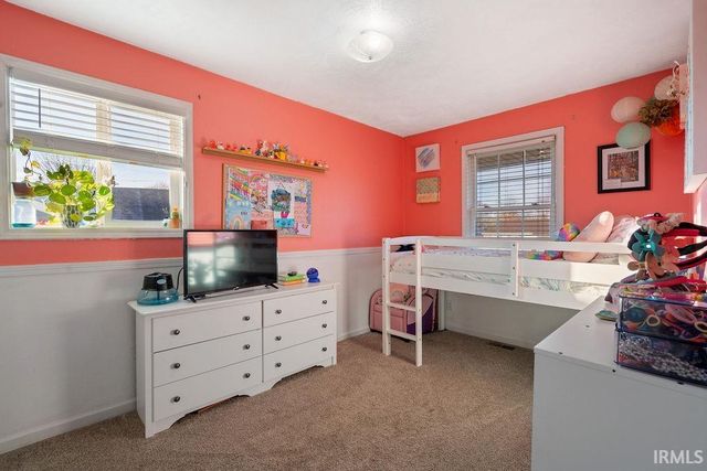 2000 TAM-O-SHANTER Lane, Kokomo, IN 46902