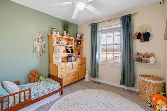 2000 TAM-O-SHANTER Lane, Kokomo, IN 46902