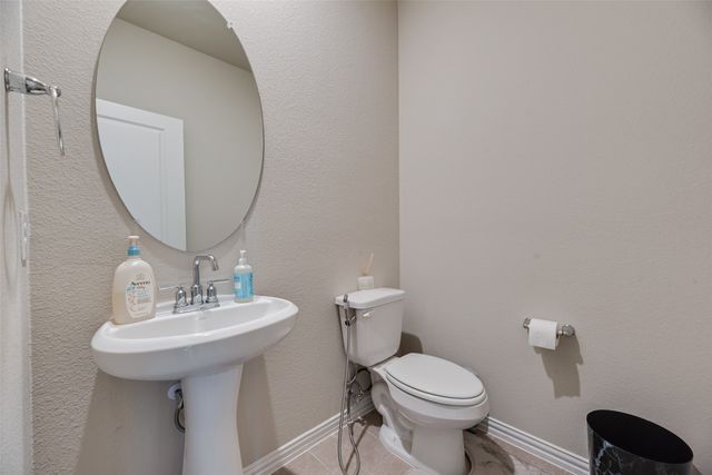 285 Sunshine Lane, Lavon, TX 75166