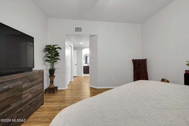 504 W Spearhead Road, Tucson, AZ 85737