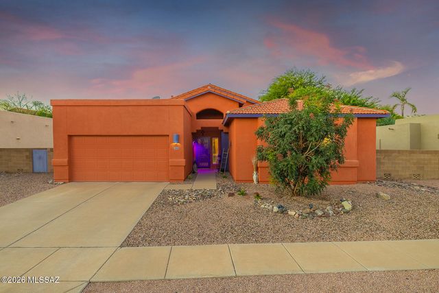 504 W Spearhead Road, Tucson, AZ 85737