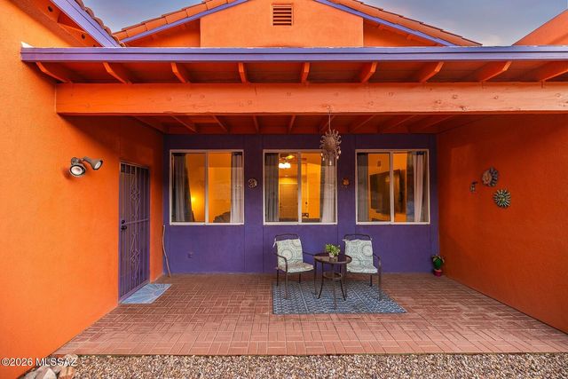 504 W Spearhead Road, Tucson, AZ 85737