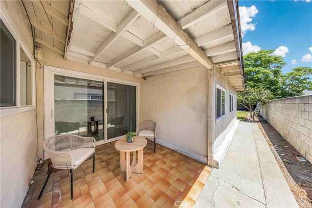 5582 N Charlotte Avenue, San Gabriel, CA 91776
