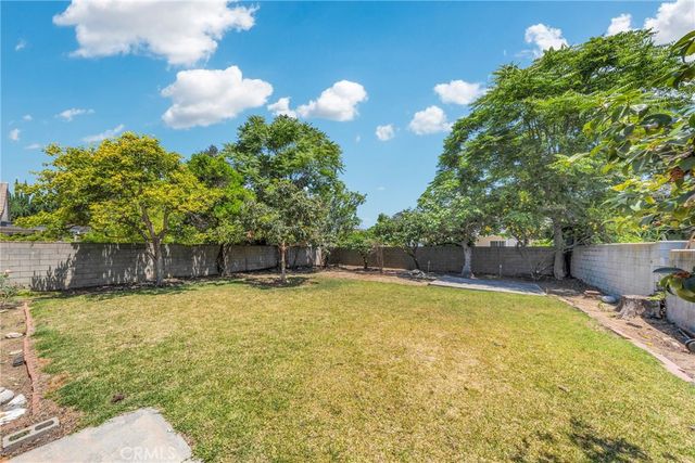 5582 N Charlotte Avenue, San Gabriel, CA 91776