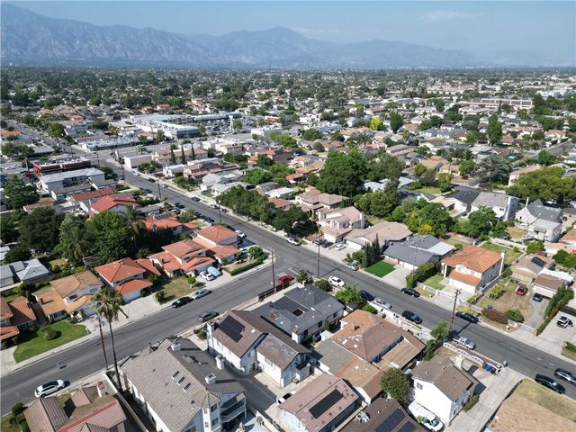5582 N Charlotte Avenue, San Gabriel, CA 91776