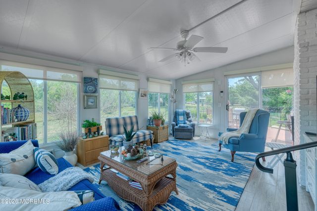 6 Carrazal Court, Toms River, NJ 08757