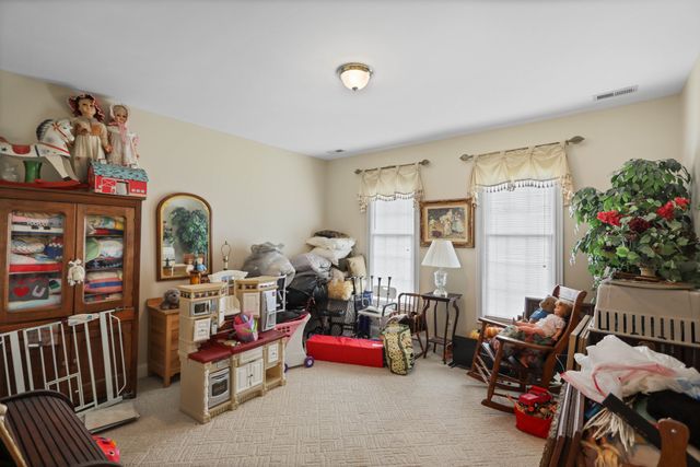 2025 Grandview Dr, Greenbrier, TN 37073