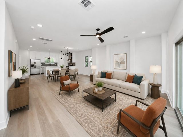 5630 Dolores Street, Houston, TX 77057